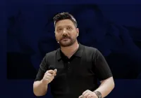 Takke Düştü Kel Göründü